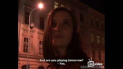 Русское домашнее порно в машине. Блудливая пара наслаждается сексом и оргазмами