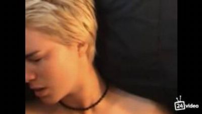 Развратная парочка. Русское домашнее порно с оргазмами и анальным сексом