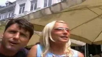 Молодая пара реализует свои фантазии, погрузившись в мир домашнего порно